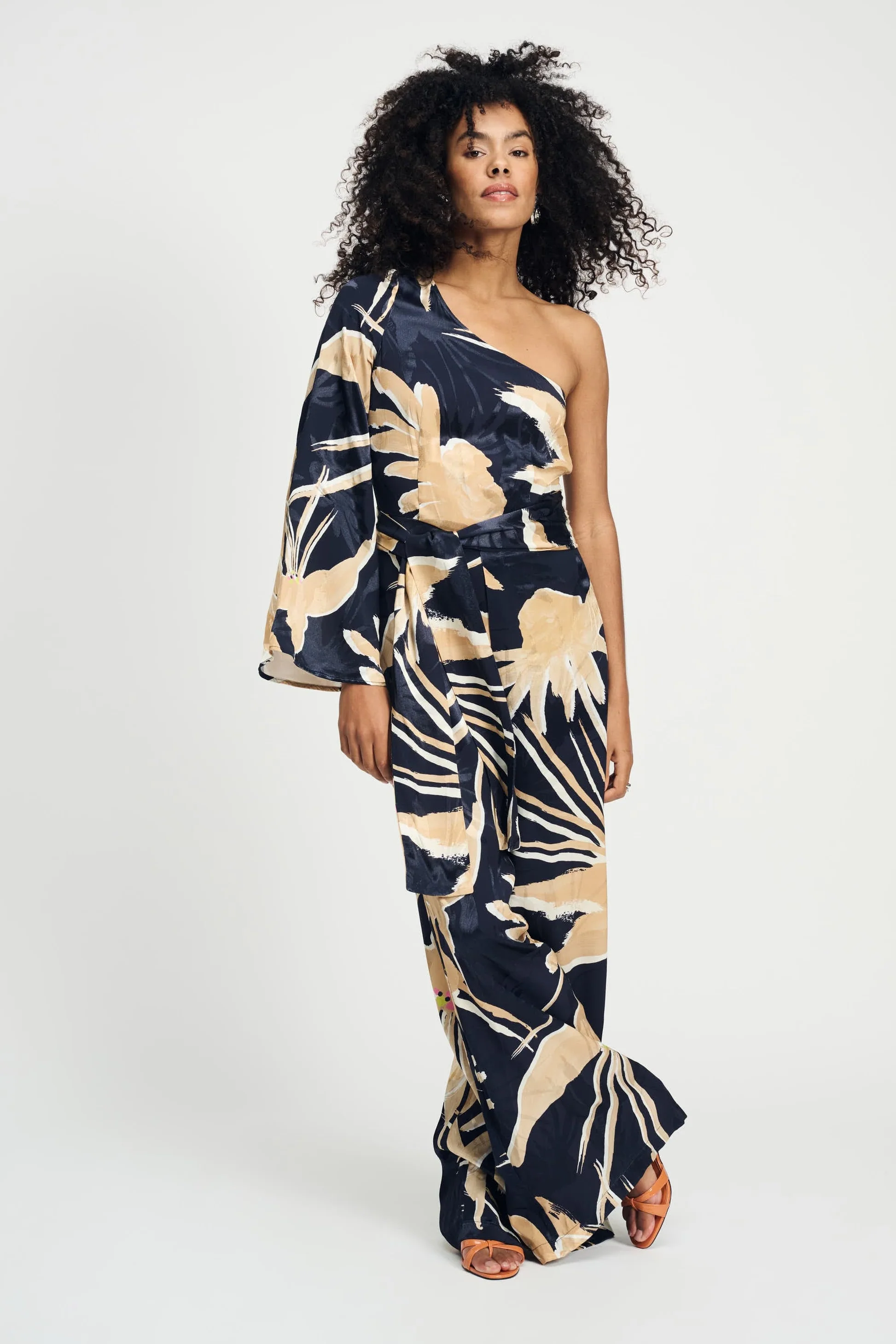 POM Jumpsuit One Shoulder Artisan Sand | LENA Library